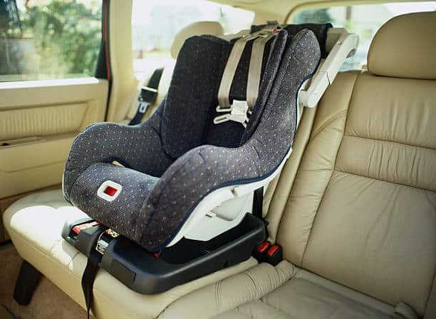 vegan-car-seat-which-is-better-leather-or-fabric-car-seats-smartly